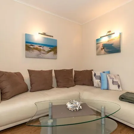 Apartament Haus-sonnenburg-wohnung-6-9830 Kühlungsborn